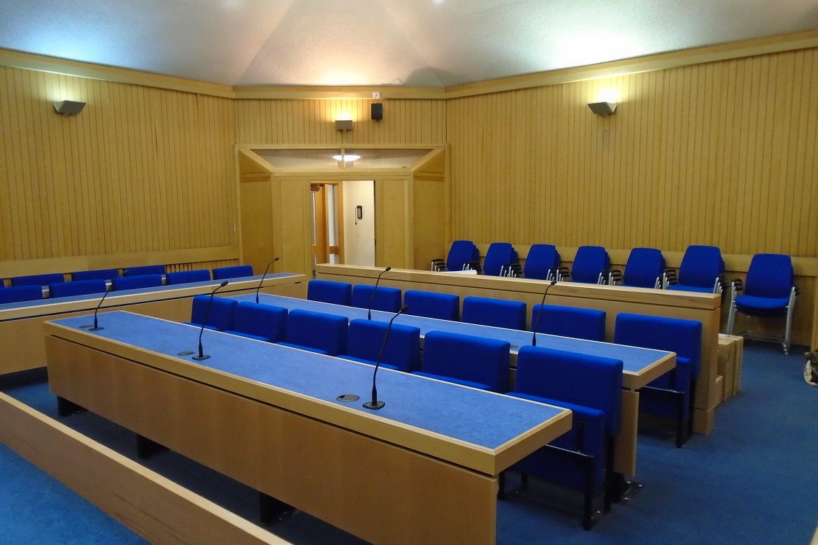 Woking Magistrates Court Playle and Partners